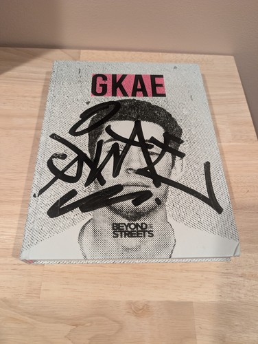 Gkae graffiti book los - book, angeles