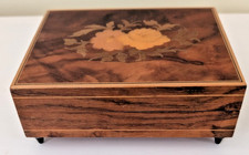 VINTAGE WOODEN SORRENTO INLAID