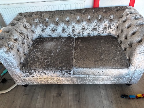 Chesterfield sofa seater - chesterfield,