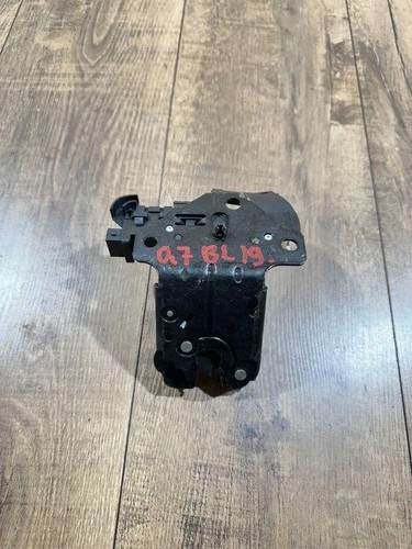 Audi tailgate boot lock - audi,