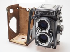 Yashica-44 Vintage Twin Lens