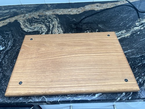 Solid oak cutting serving - solid, cutting/serving