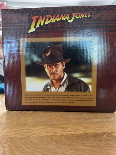 Gentle giant indiana jones - giant,