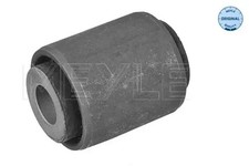 Rubber bushing Rear Axle Right