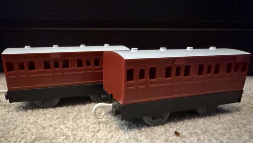 Red express coaches tomy - express,