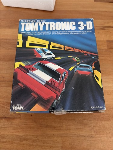 Tomy tomytronic thundering - tomy, 3-d