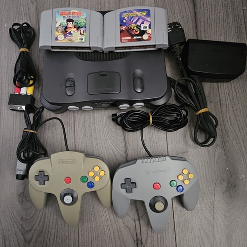 Nintendo n64 console - 64,