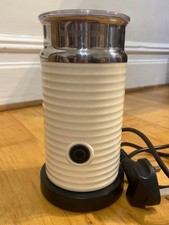 Nespresso Aeroccino 3 Ivory