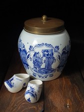 Vintage Handpainted Delft