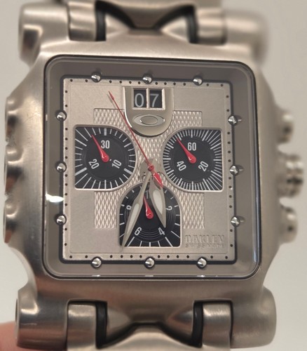Oakley minute machine silver - machine,