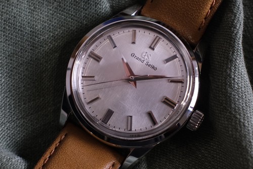 Grand seiko sbgw267 - seiko, limited