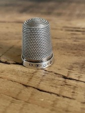 STERLING SILVER THIMBLE
