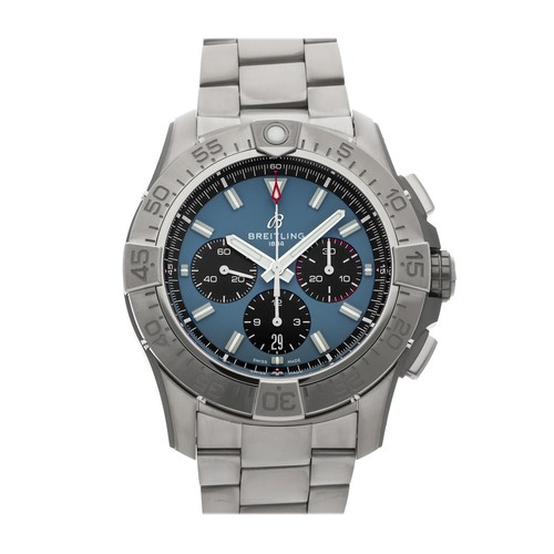 Breitling super avenger b01 - breitling,