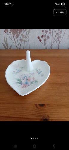 Aynsley fine bone china - fine,