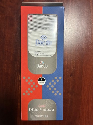 Taekwondo foot protector - e-foot,