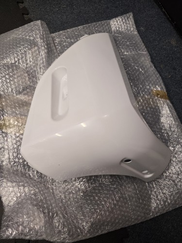 Knaus motorhome corner - knaus, bumper