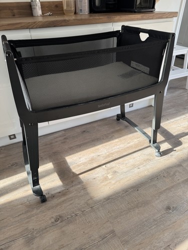 Snuzpod studio bedside crib - studio,