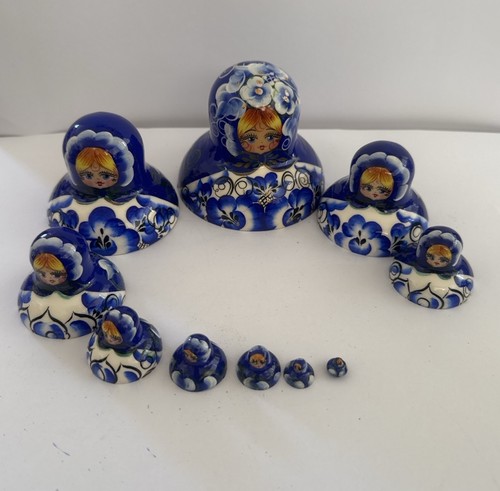 Russian matryoshka nesting - 10,