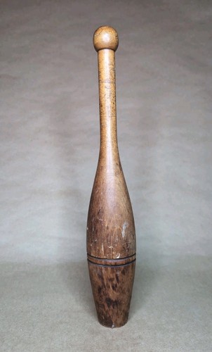 Vintage wood juggling pin - wood,