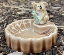 A Vintage Wade Kola Pin Dish