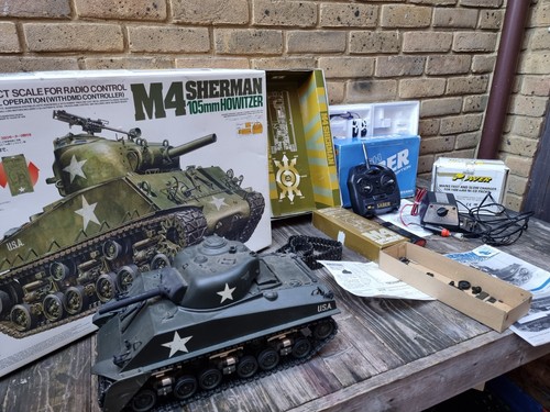 Tamiya 56005 m4 sherman - 1/16,