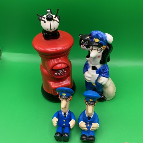 Postman pat collectible - pat, lot