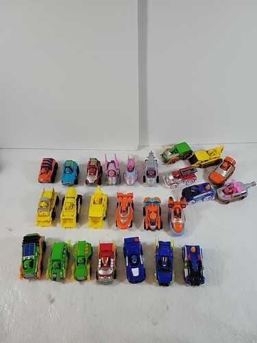 Paw patrol die cast car - paw,