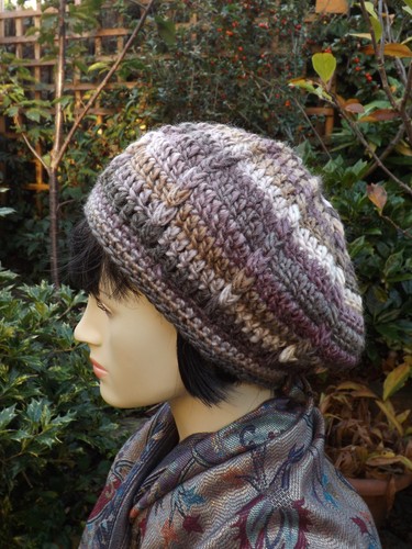 Crochet beret taupe - taupe, cream