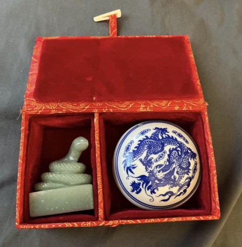 Chinese stone seal stamp - chinese, w/