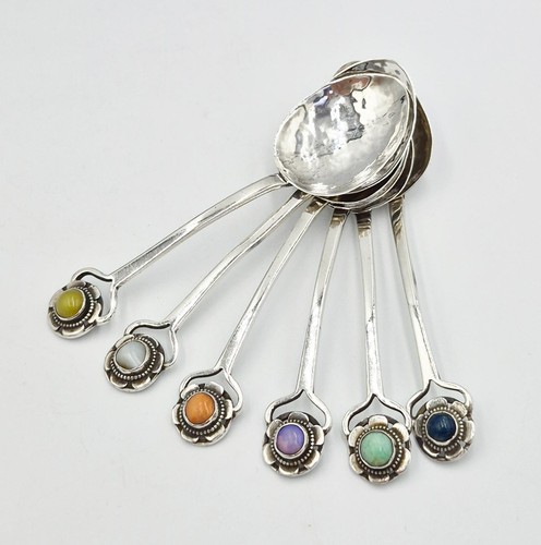 Fine arts crafts movement - fine, &