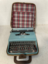 1951 Olivetti Lettera 22
