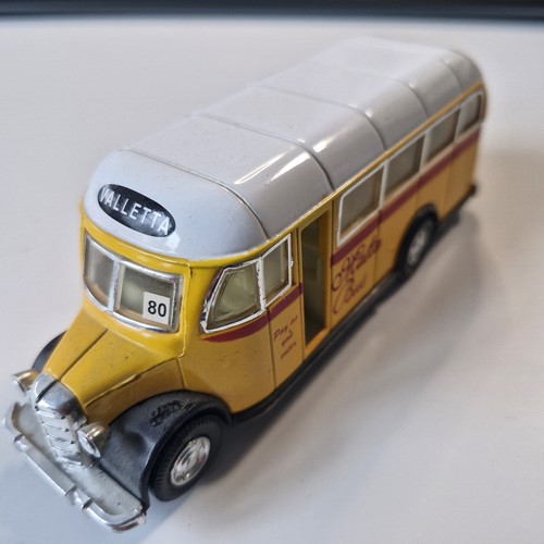 The malta bus leaf - malta, /