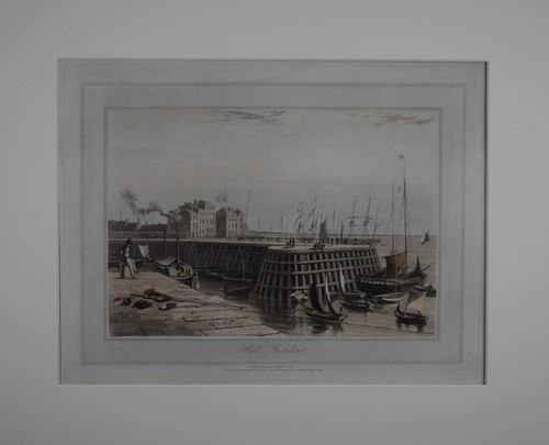 Shipping hull harbour - shipping, in