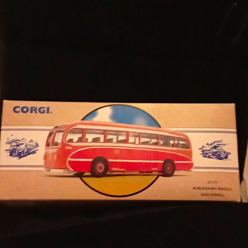 Corgi burlingha seagull coach - corgi,