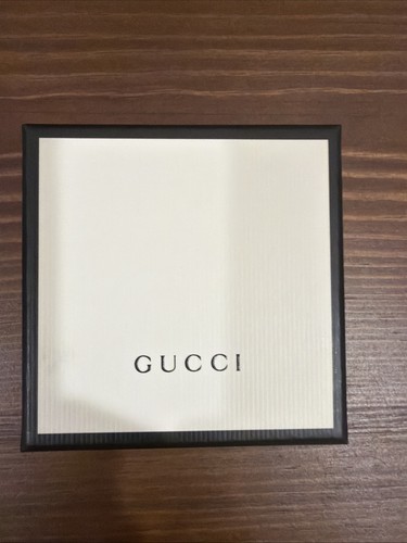 Gucci jewelry box and pouch - jewelry,