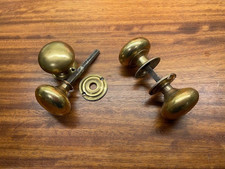 FINE PAIR OF ROUND BUN BRASS DOOR KNOBS + BACKPLATES - 2 PRS AVAILABLE