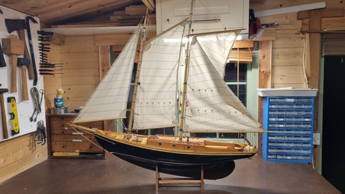 Large scale model sailing - scale,