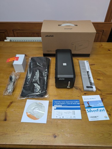 Plustek opticfilm 8200i - plustek,