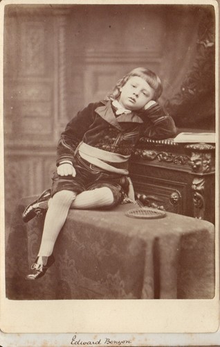 Boy named edward benyon velvet - named,