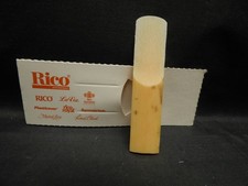 Bundy. Fibrecane Saxophone