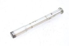 FRONT WHEEL AXLE - TRIUMPH