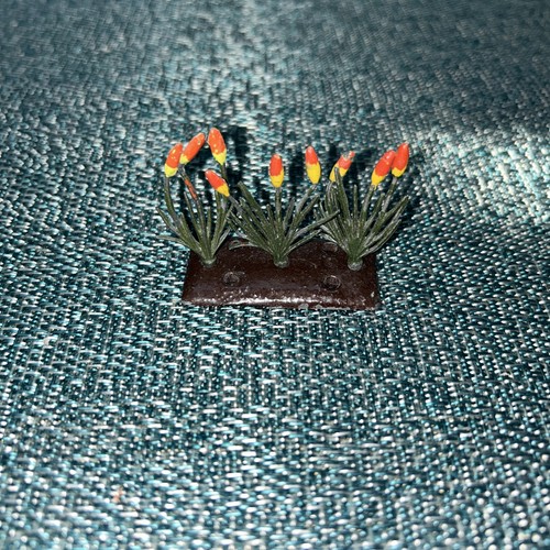 Britains miniature garden lead - miniature,