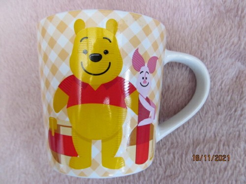 Authentic disney winnie - ✨,