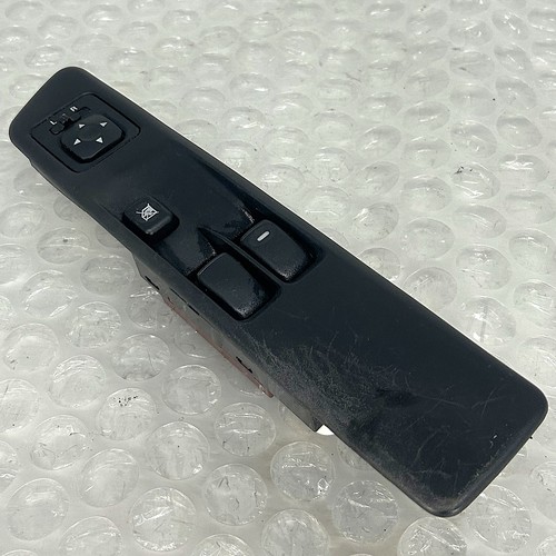 Master window switch front - master,