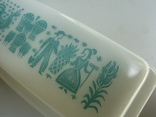 Vintage pyrex turquoise amish - pyrex,