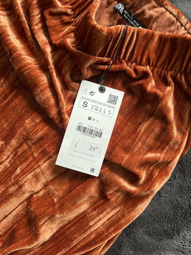 Bnwt zara velvet - bnwt,