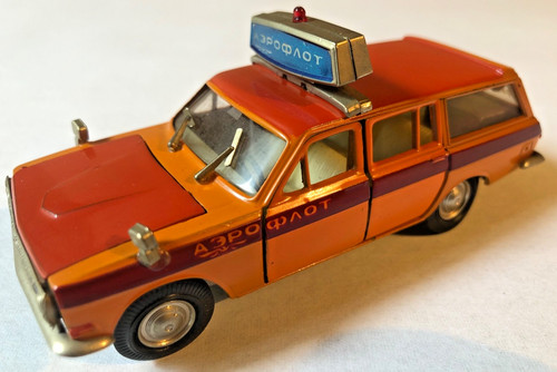 Russian car volga station - russian,
