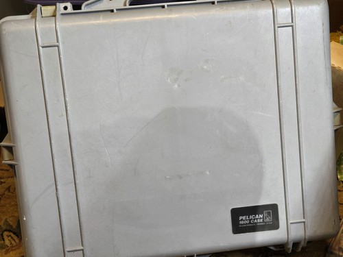 Pelican 1600 hard case - 1600,