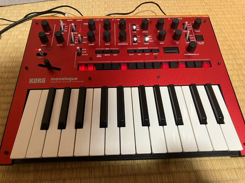 Korg monologue red monophonic - korg,
