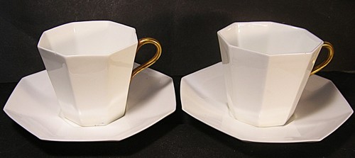 Pair wedgwood bone china - pair,